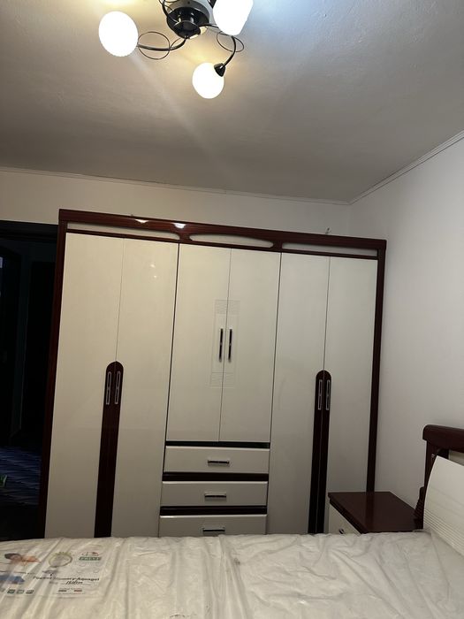 Apartament dristor de inchiriat 3 camere