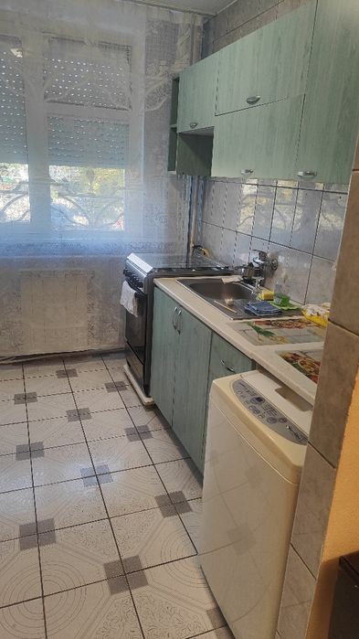 Schimb sau vând apartament tiglina 1 et1 semidecomandat mobilat