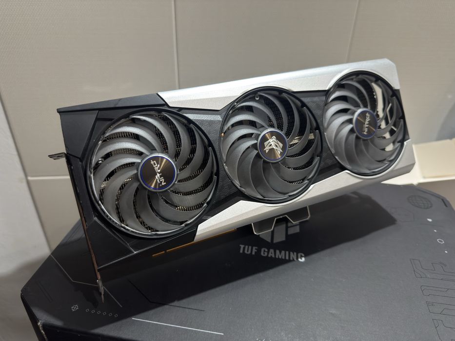 Placa video Rx6900 xt nitro+ SE 16 GB