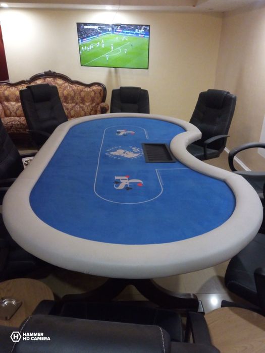 Комплект  покер  маса