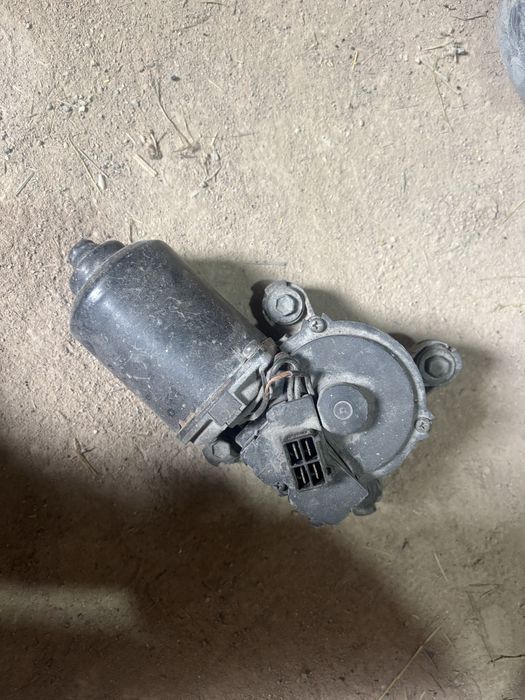 Маторчик дворников Камри 10