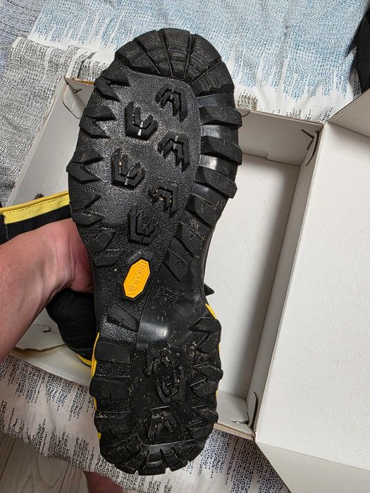 Туристически обувки Lasportiva