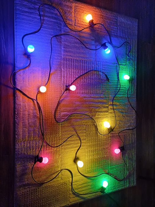 Ghirlanda cu 11 becuri multicolore, E27, lungime 11 m