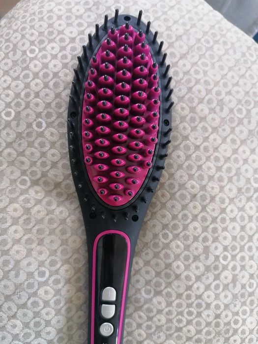 Електрическа четка за изправяне на коса SilverCrest