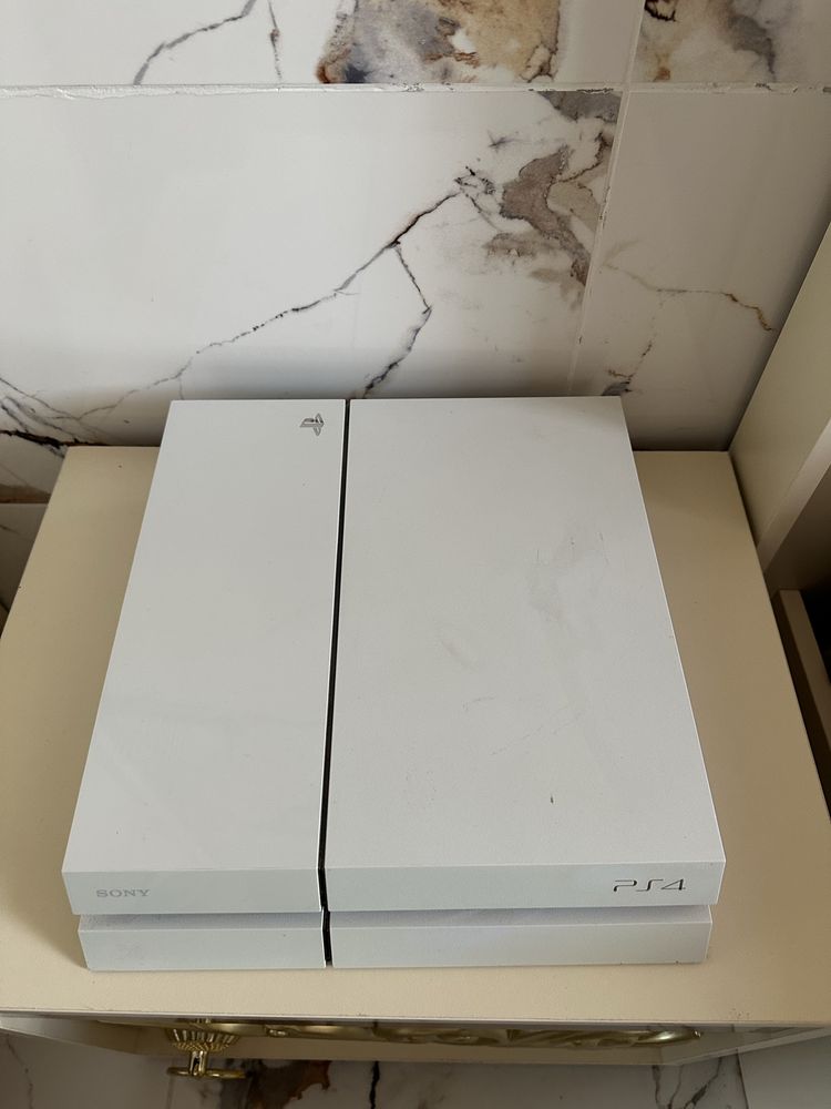 Ps4 със 4ри игри