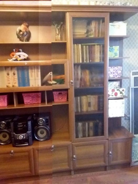 Стенка в гостинную