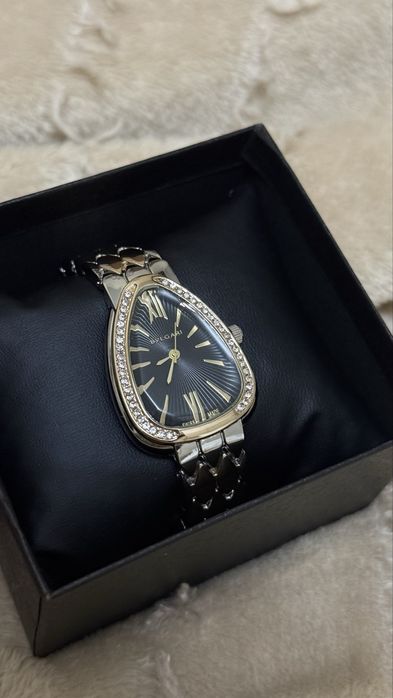 Часы женские титановые