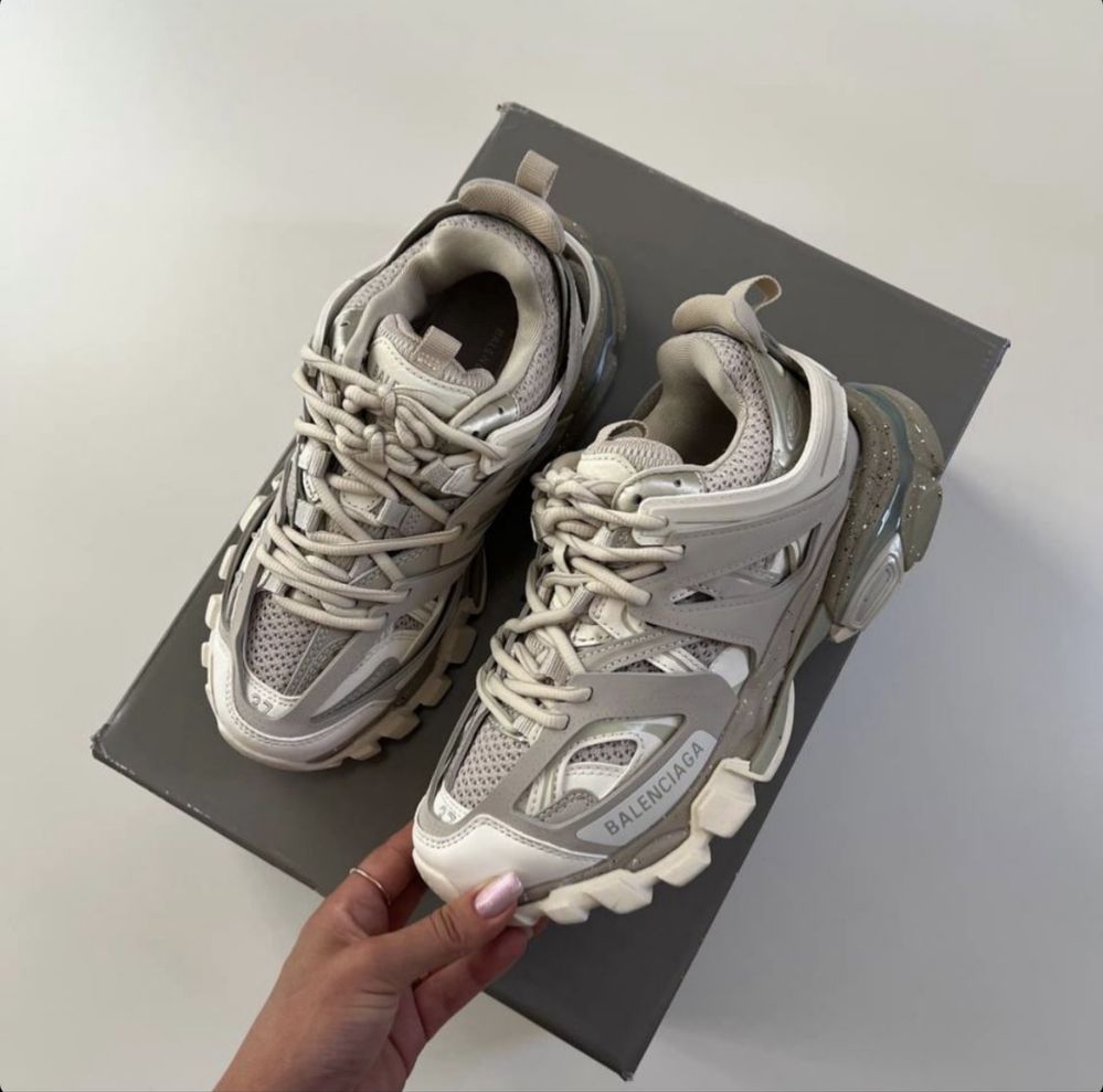 Balenciaga Track