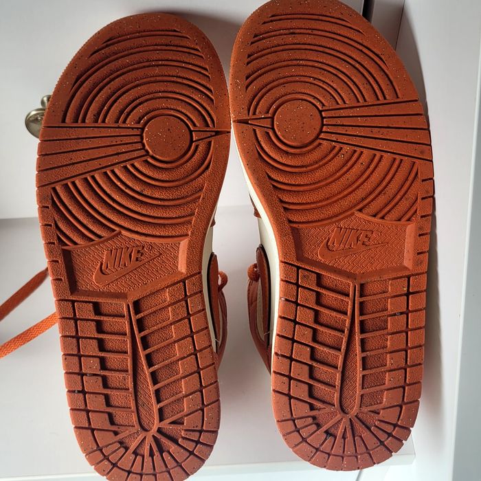 Jordan 1 high marime 40