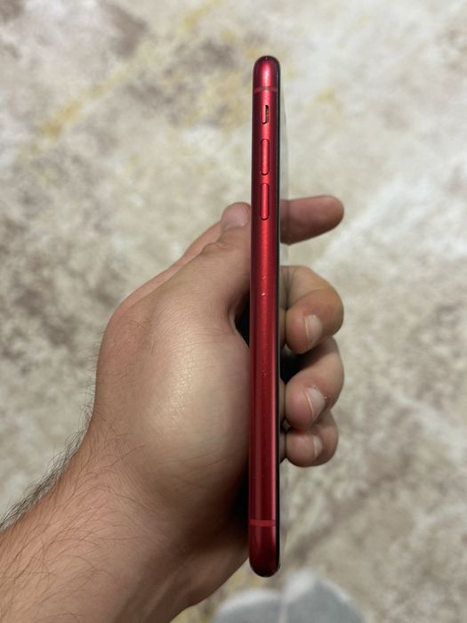 Vând PS4 Slim si Iphone 11 !