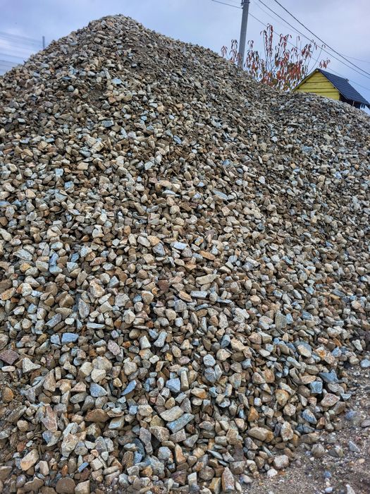 Piatră spartă și frezătura de asfalt