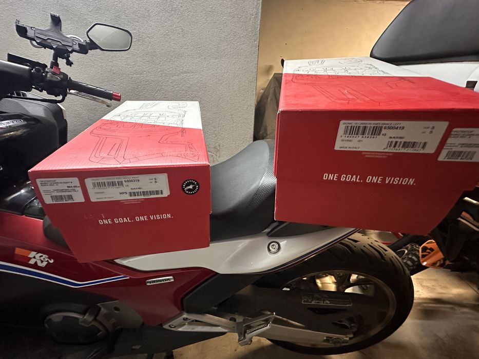 Alpine stars  BIONIC-10 CARBON шини наколенки