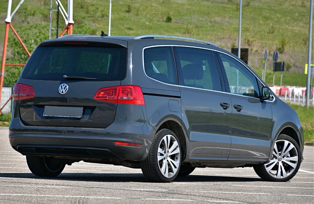 VW Sharan Highline  7 locuri, 177 CP, automat, navi, xenon, pano