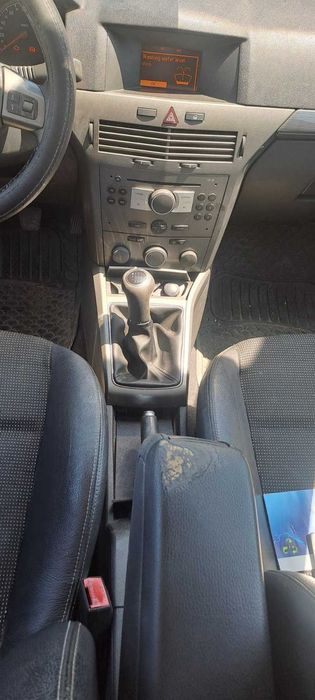Opel Astra 1.9 CDTI 120 К.С