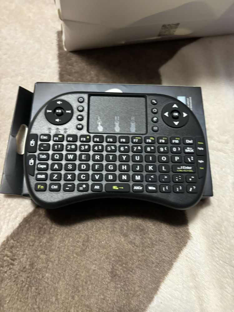 Mini tastatura wireless