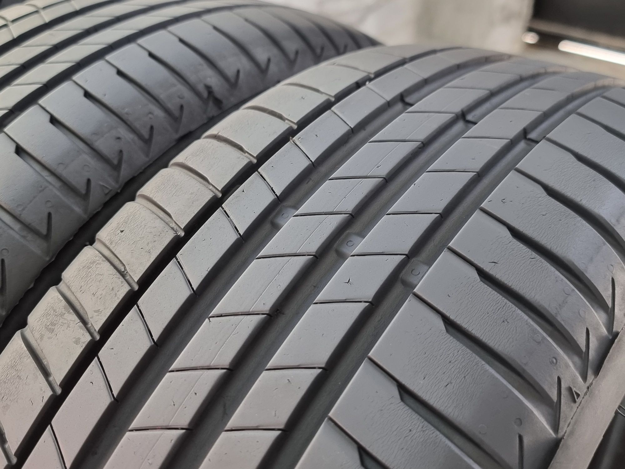 "DOT 22" 205/60/16 Bridgestone 4Броя: 260лв 6.5мм