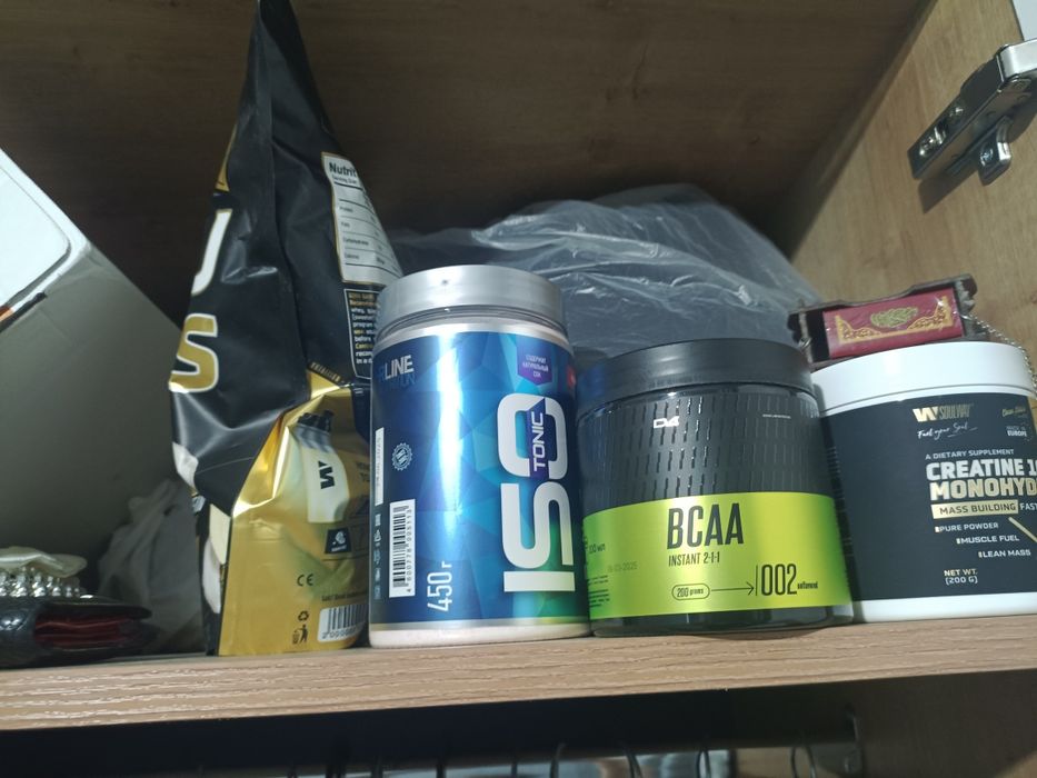 Протеин креатин изотоник  бцаа