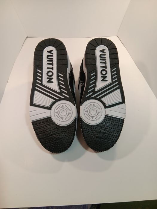 Louis Vuitton Trainers