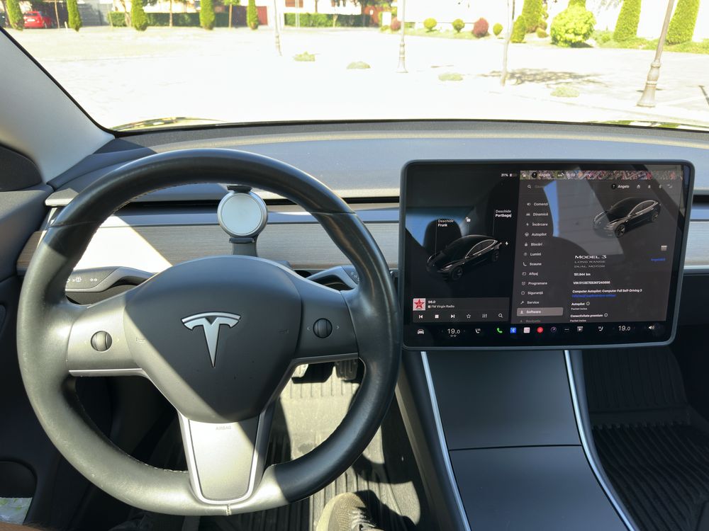 Tesla Model 3 Long Range 2019