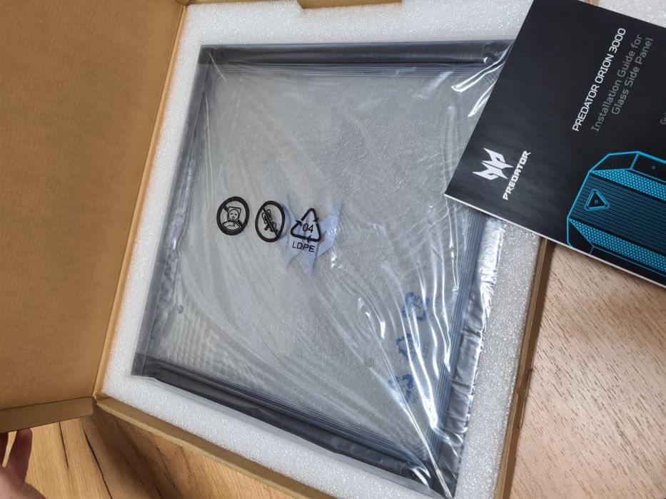 Боковая стеклянная панель для ПК Predator Orion 3000