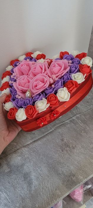 Aranjament 51 de trandafiri