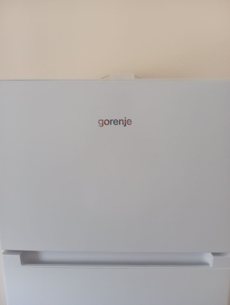 Хладилник Gorenie RF4142PW4, много добро състояние, с гаранция