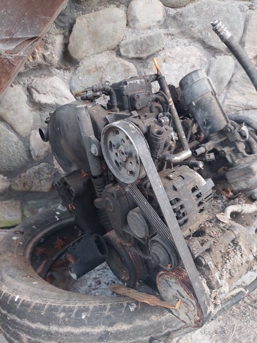 Motor de tip ALH