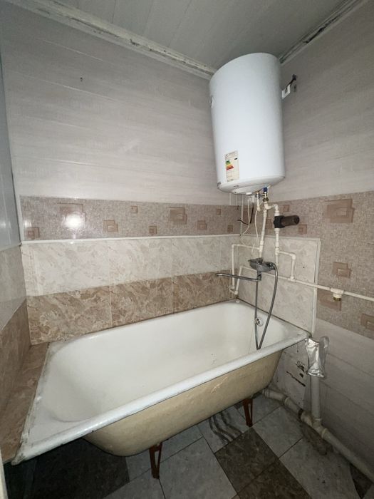 Сдам квартиру спутник 9 2/1/2 300& выход вы огород