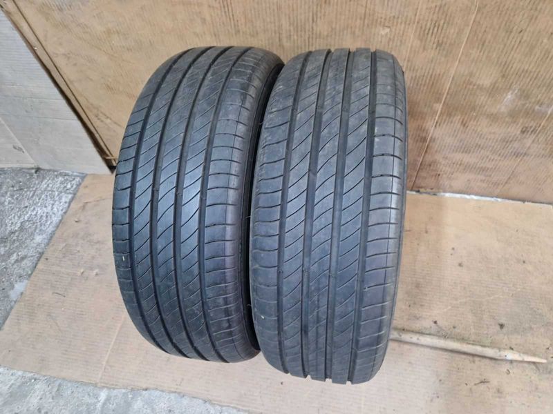 2 Michelin R16 195/55
летни гуми
DOT4621