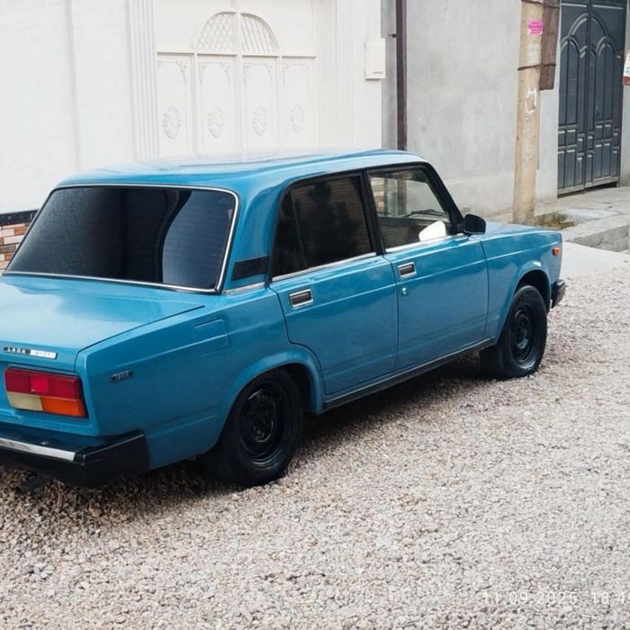 Vaz 2107 yaxshi xolatda