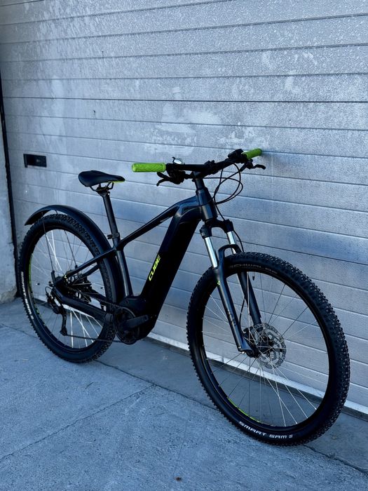 Bicicleta electrica Cube , Bosch