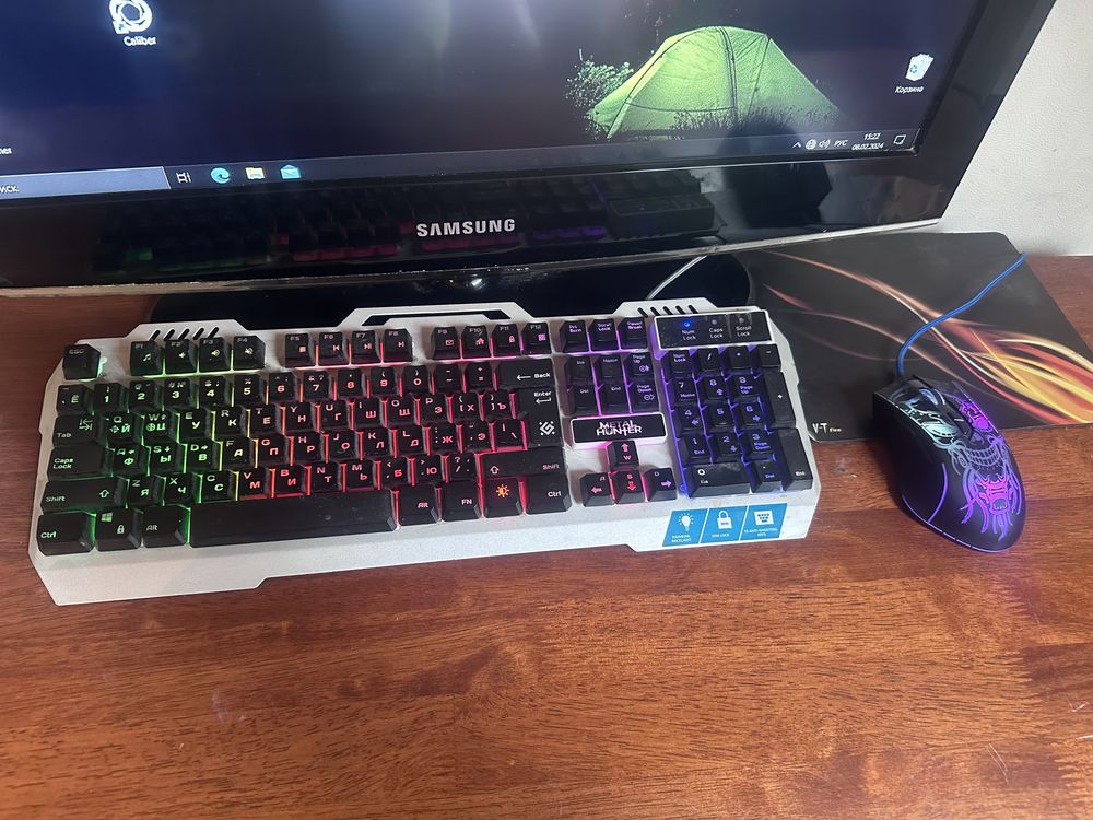 Intel I7 1060 6gb ddr3 16gb ssd+hdd