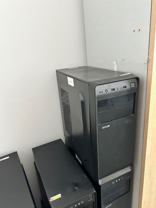 Настолен Компютър