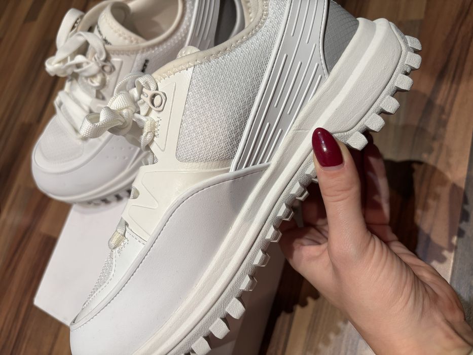 Нови Calvin Klein 40 номер 25.5 см 120 лв