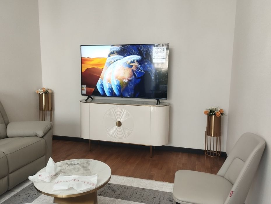 Телевизор Samsung 65 + Кронштейн  со Склада доставка бесплатно Vetnam