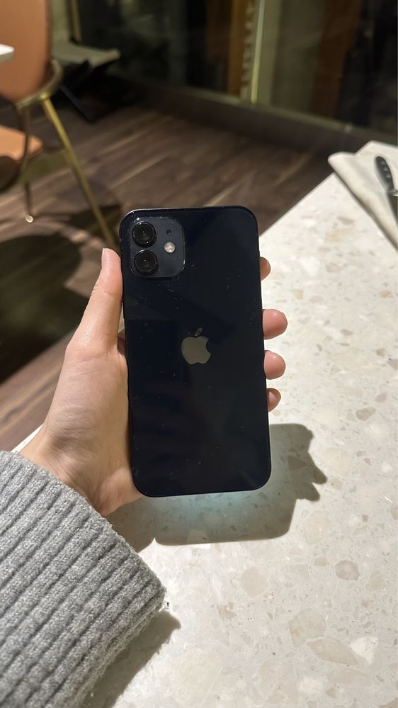 Iphone 12 64gb в идеальном состоянии