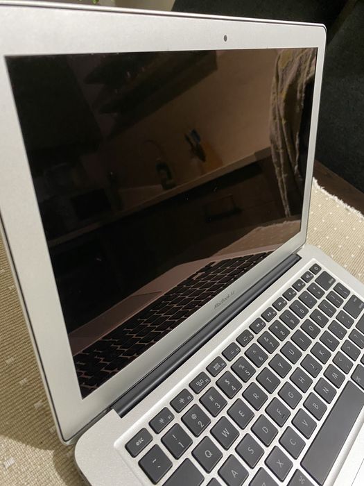 MacBook Air 13” (Mid 2011)