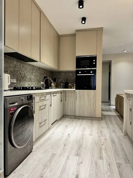 Квартира Ц-1, Ориентир- Эко парк  Комнат : 3