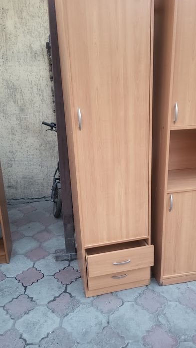 Шкафы и тумбочки