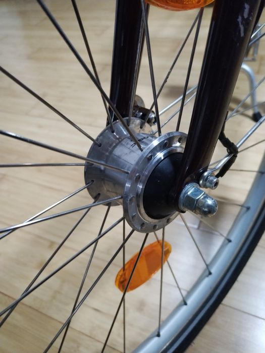 Vând bicicletă dahon glide 8, impecabilă