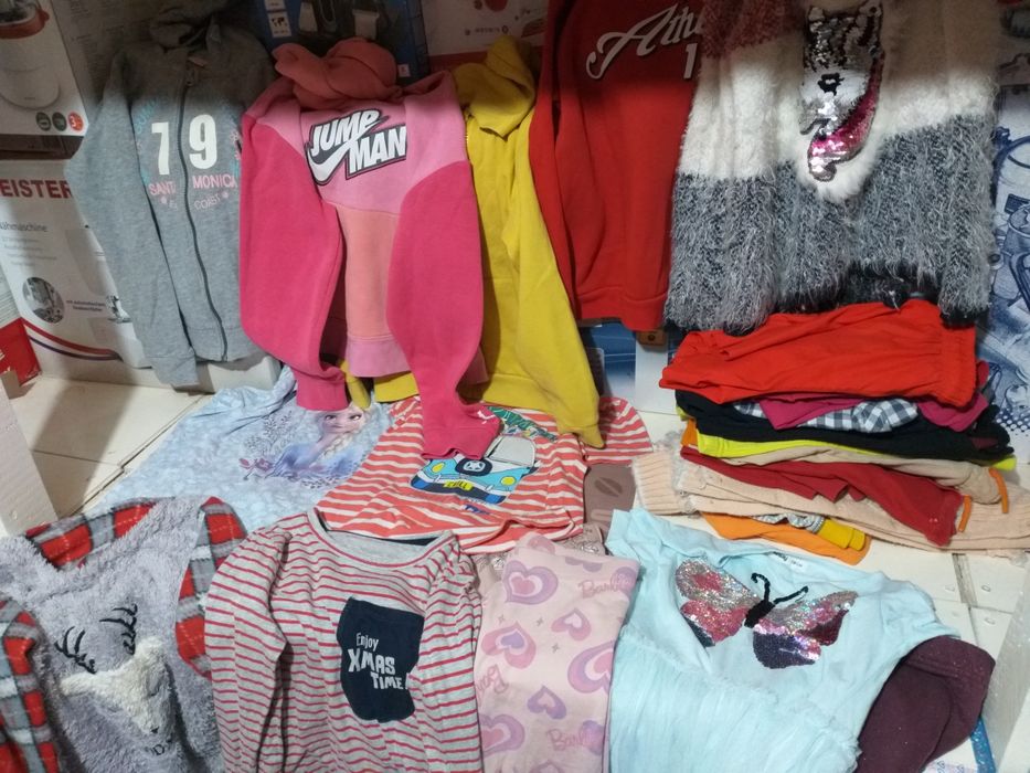 Lot Haine Fetite Nr 124-134 ...30.Articole