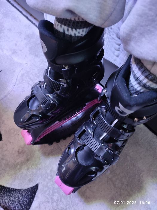 Ghete de kango jumping