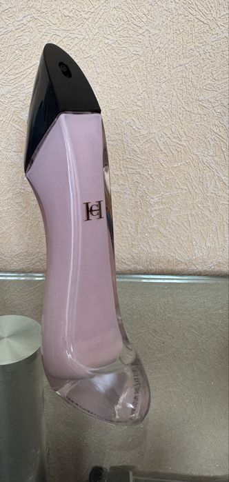 Парфюм Carolina Herrera