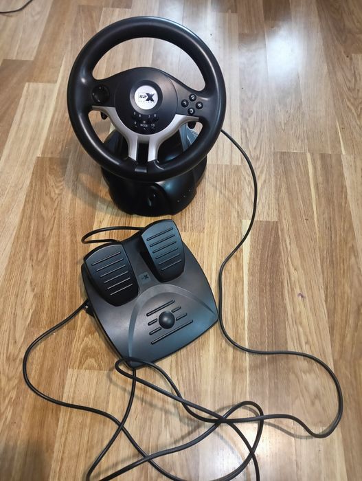 Volan cu pedale gaming