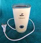Aparat electric pentru spumare lapte cafea cappuccino Tchibo Cafissimo