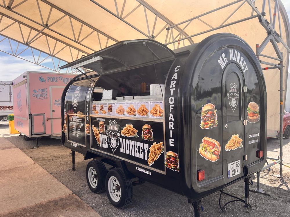 Rulota Food truck complet utilata