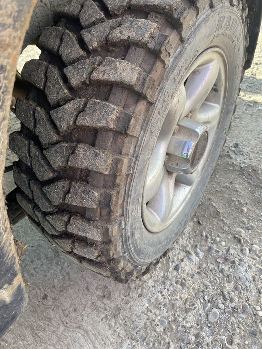 Vand Mitsubishi L200 2 locuri