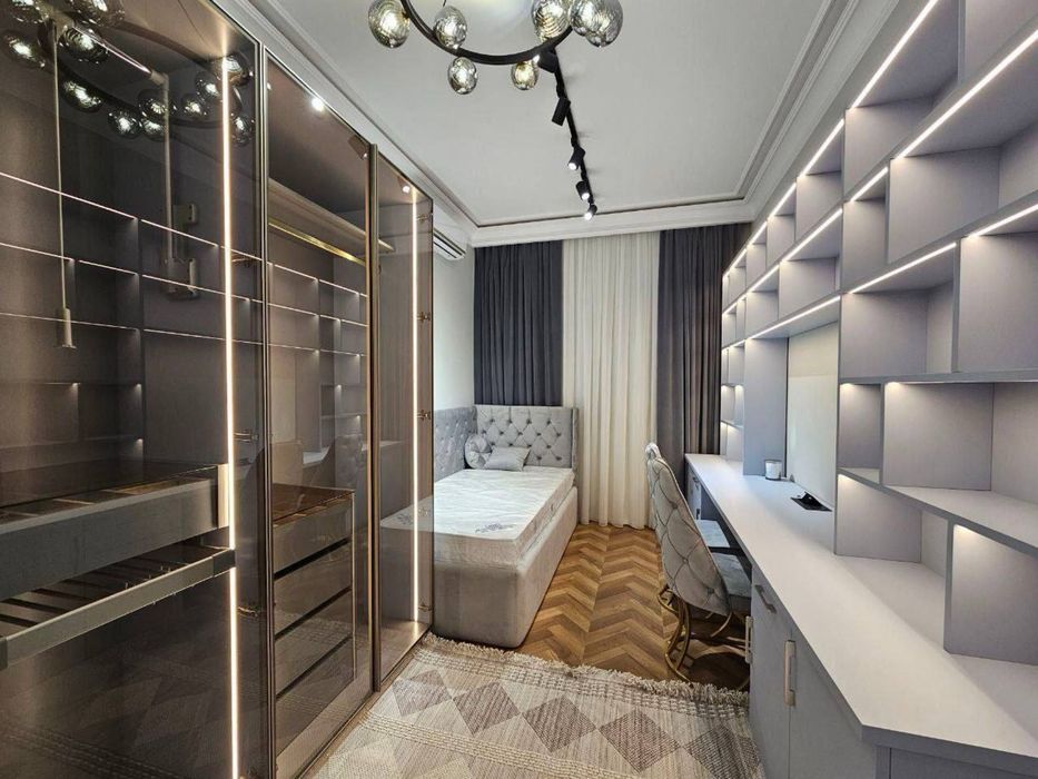 Габус! ул. Тараса Шевченко! 4х комнатная 140 м2! Авторский ремонт!