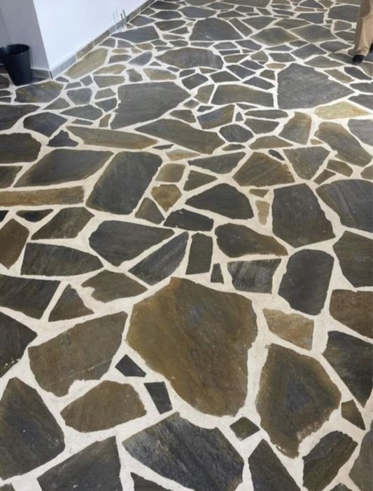 Vindem si montam Piatră naturală de Grecia