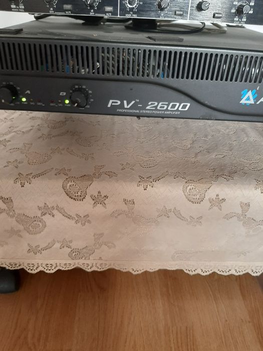 Усилвател Peavey pv2600